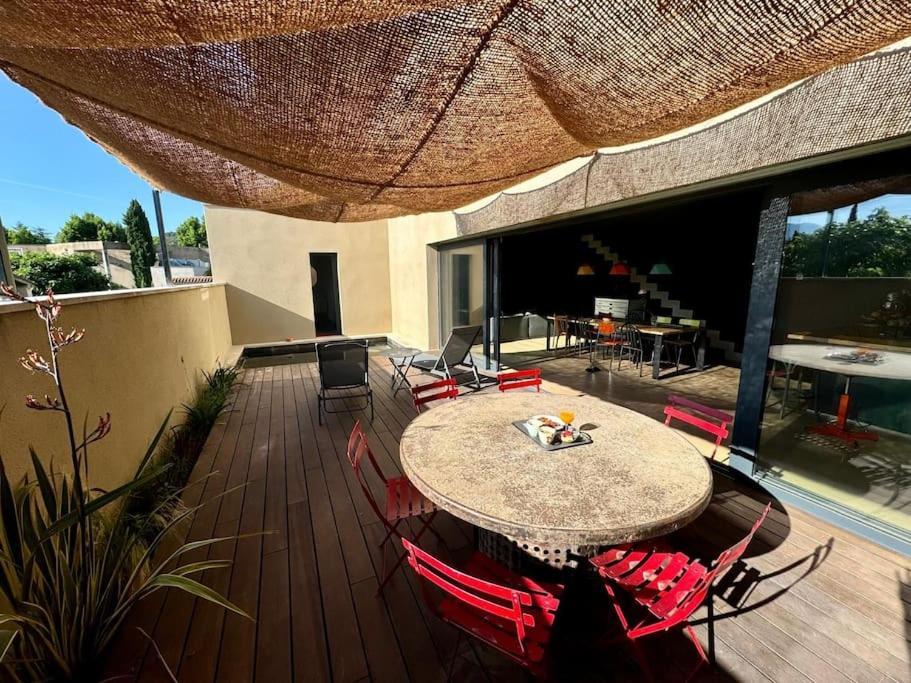 Maison D'architecte Avec Piscine-spa Chauffe En Centre De Villa Vaison-la-Romaine